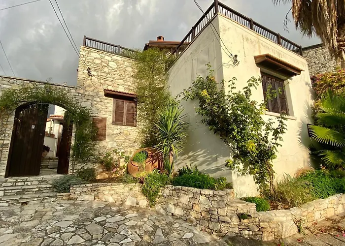 Semesterbostad Juliet By Trulycyprus *