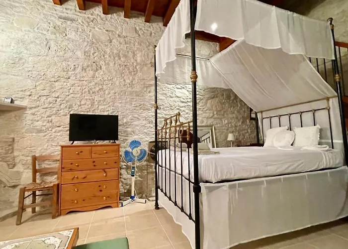 Juliet By Trulycyprus Δωρός