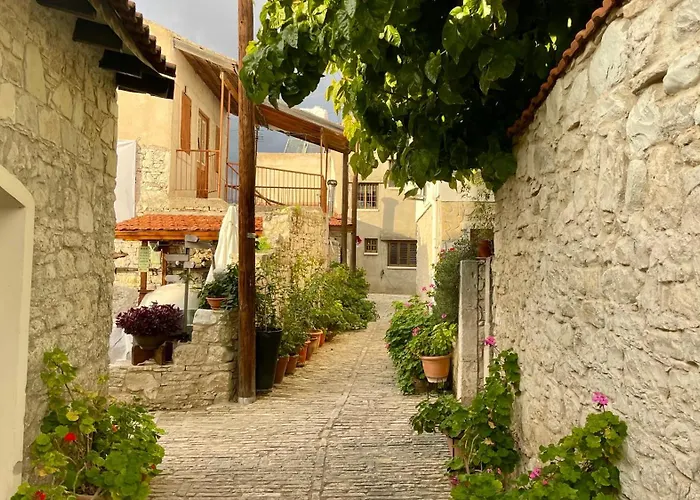 Juliet By Trulycyprus Dhoros